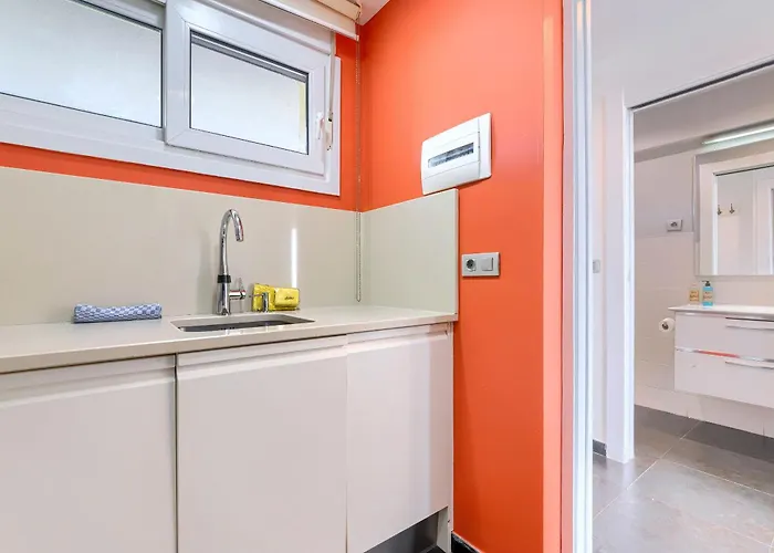 Vistas 180º, Al Mar, Puesta De Sol, Free Wifi-parking Apartment